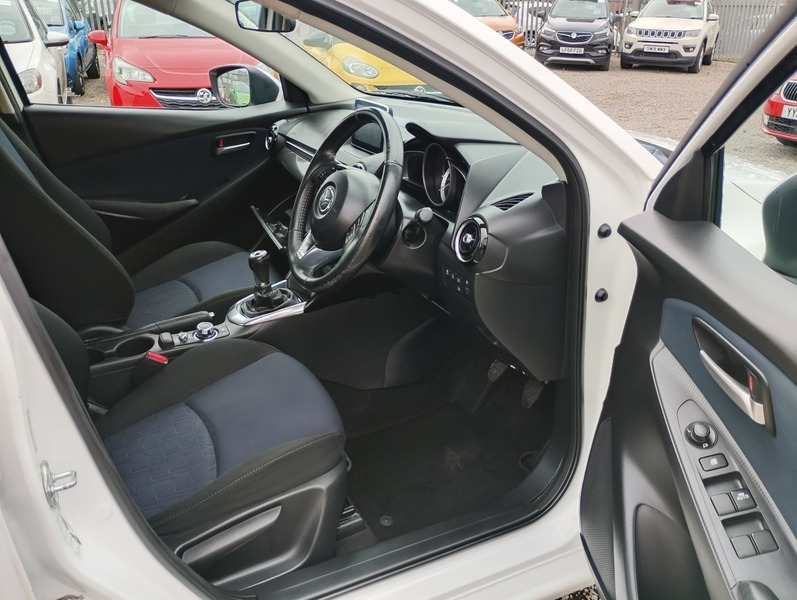 Mazda 2 Sports Launch Edition20rd Tax3m White #2