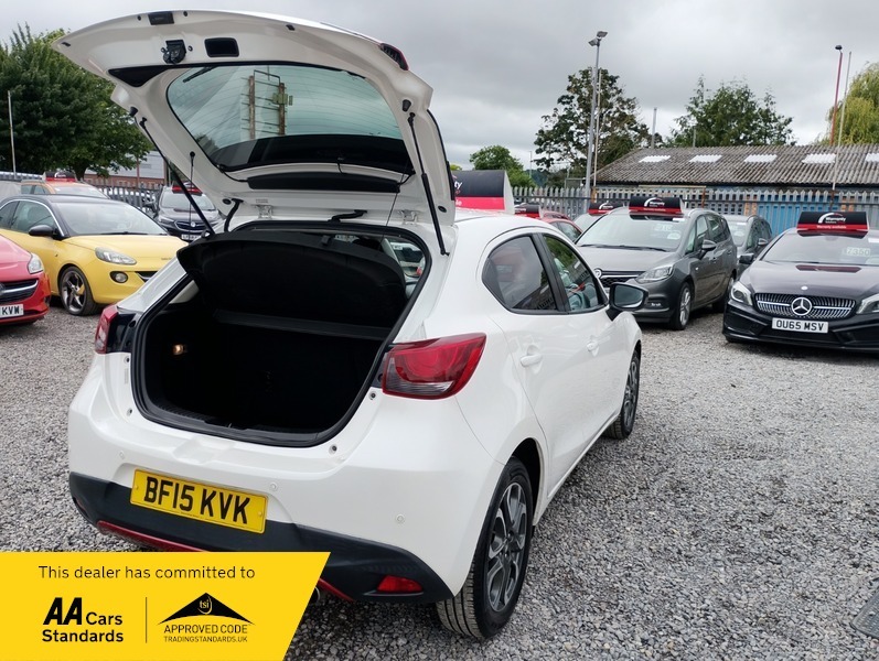Mazda 2 1.5 Skyactiv-g Sport Nav Euro 6 Ss Red #9
