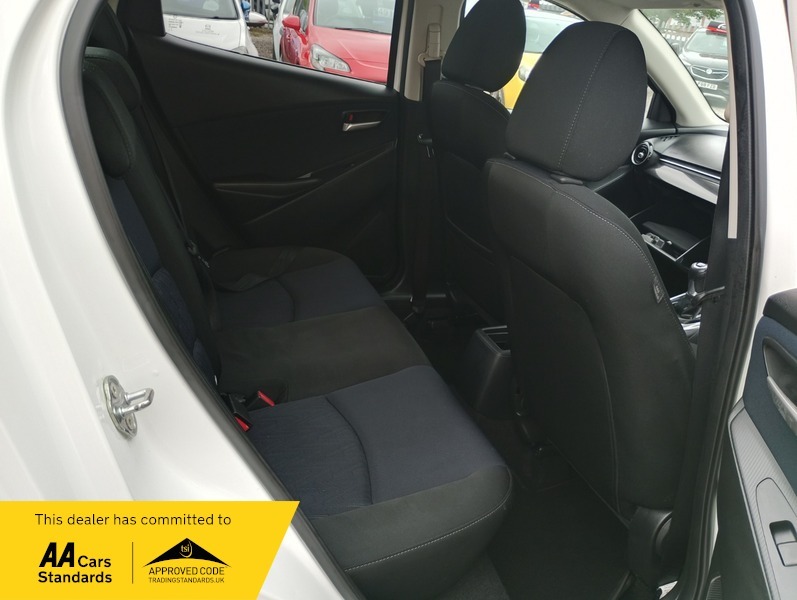 Mazda 2 1.5 Skyactiv-g Sport Nav Euro 6 Ss Red #17