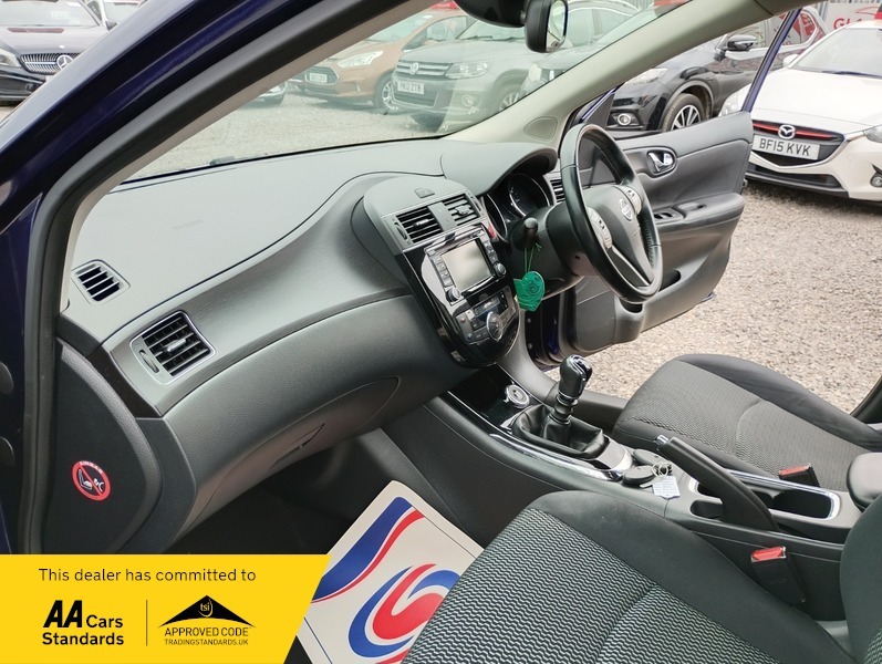 Nissan Pulsar 1.2 Dig-t Acenta White #18