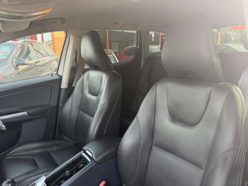Volvo XC60 D4 181 Se Lux Nav Awd -1 Owner Full Servic Silver #4