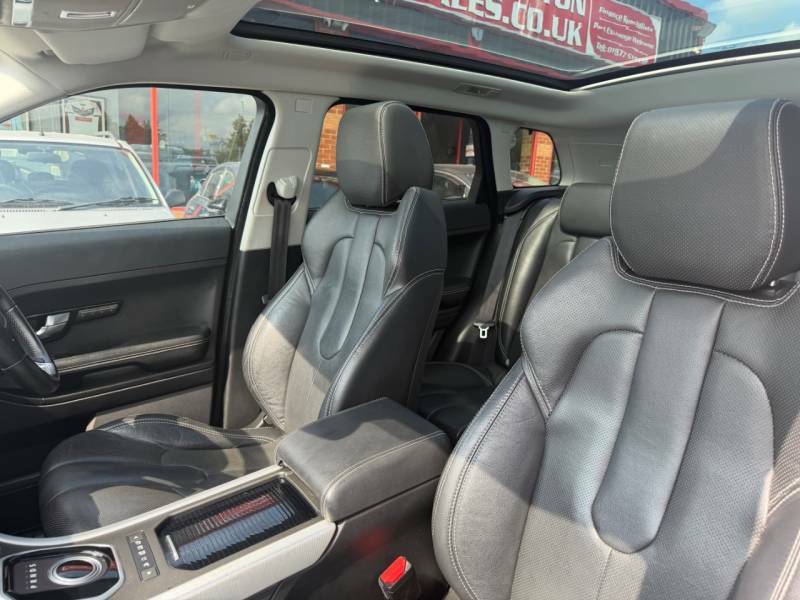 Land Rover Range Rover Evoque 2.2 Sd4 Dynamic 9 - Outstanding - 2014 LX14FVC Black #4