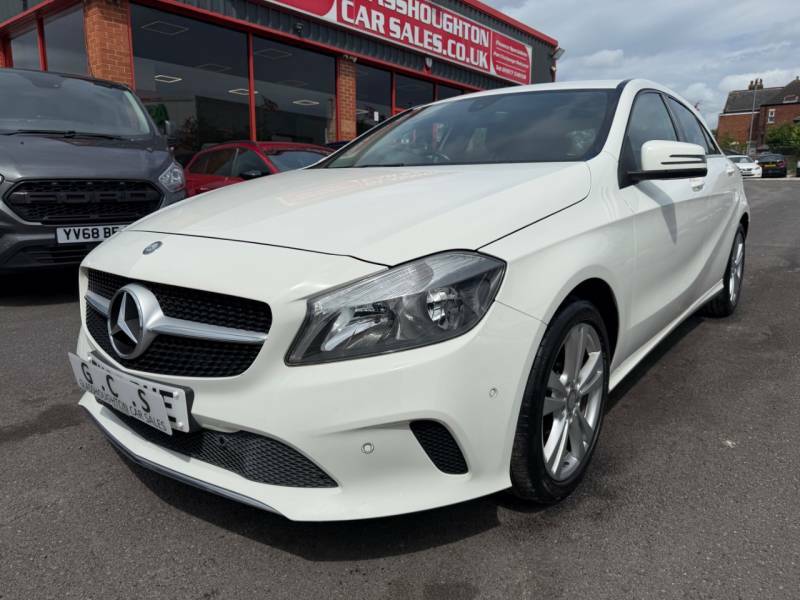 Mercedes-Benz A Class A200d Sport Executive -Full Merc History- 2015 White
