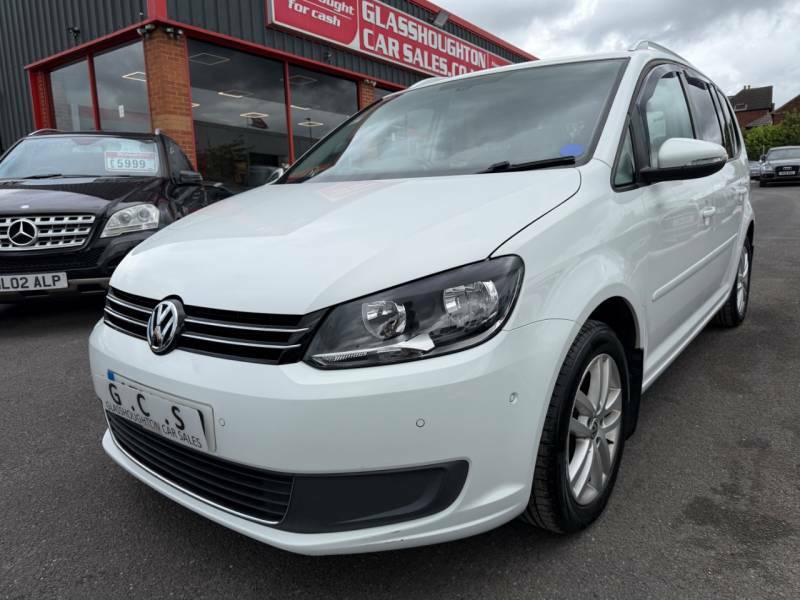Volkswagen Touran 1.6 Tdi 105 Bluemotion Tech Se - Full Service White