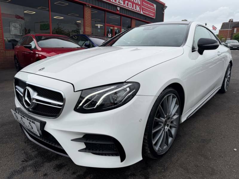 Mercedes-Benz E Class E220d Amg Line Premium 9G-tronic - 2018 18 White