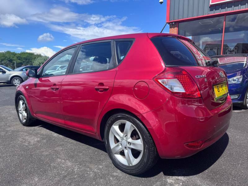 Kia Ceed 1.6 Crdi 3 Sports Wagon Euro 4 Silver #4