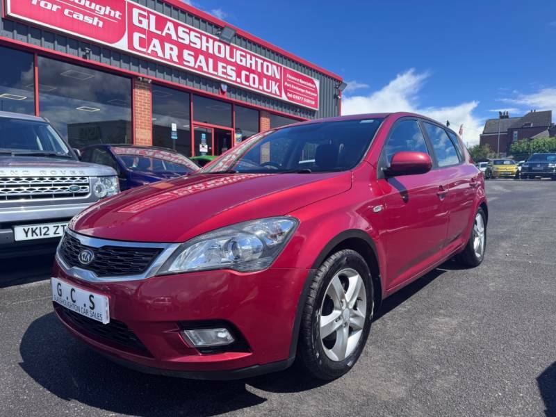Kia Ceed 1.6 Crdi 3 Sports Wagon Euro 4 Silver #1