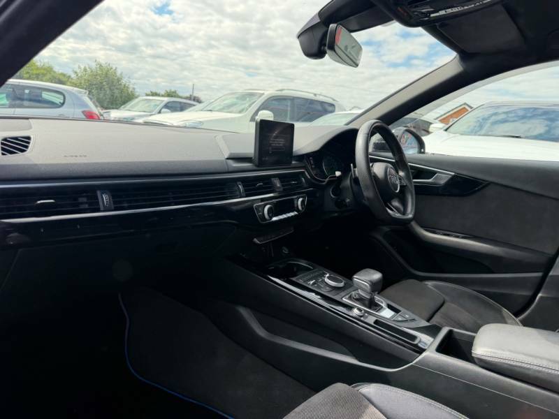 Audi A4 Avant 35 Tdi Black Edition S Tronic - 2019 19 WS19OKN Grey #3