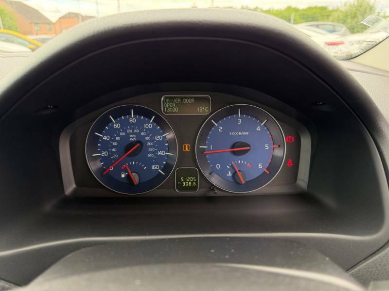 Volvo C30 D2 115 Se Lux Start Stop Silver #17