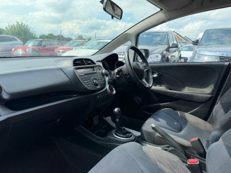 Honda Jazz 1.4 I-vtec Es Plus -1 Former Keeper - Service White #3