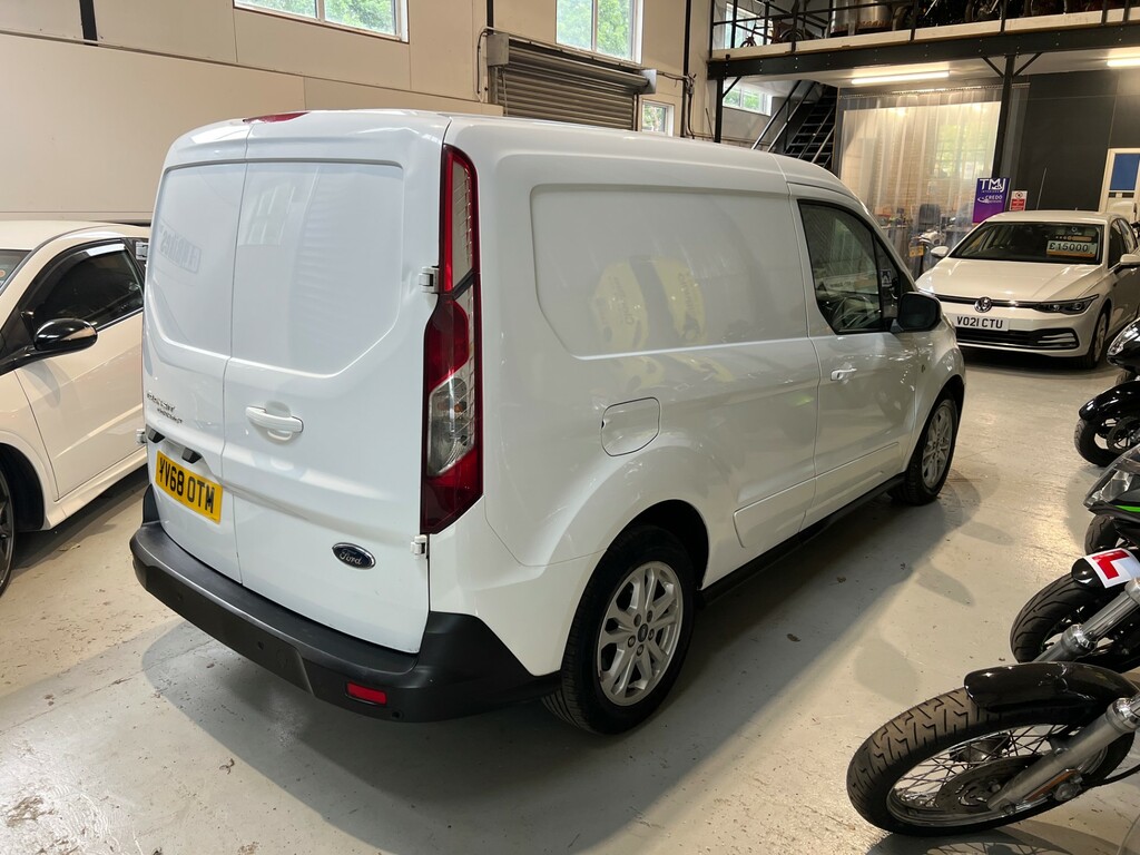 Ford Transit Connect 200 Limited Tdci Swb 3 Seats YV68OTM #3