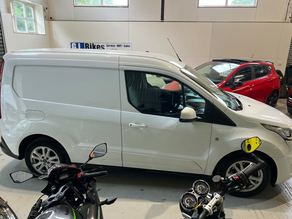 Ford Transit Connect 200 Limited Tdci Swb 3 Seats YV68OTM #6