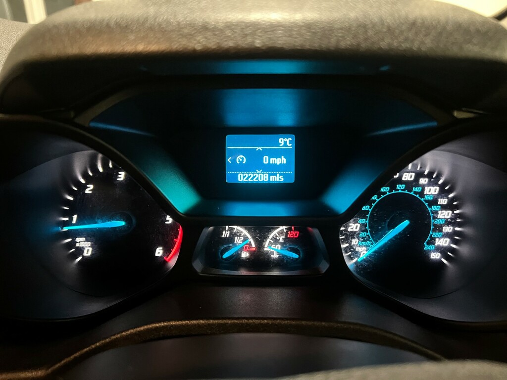 Ford Tourneo Connect 1.5 Tdci Titanium Powershift  #26