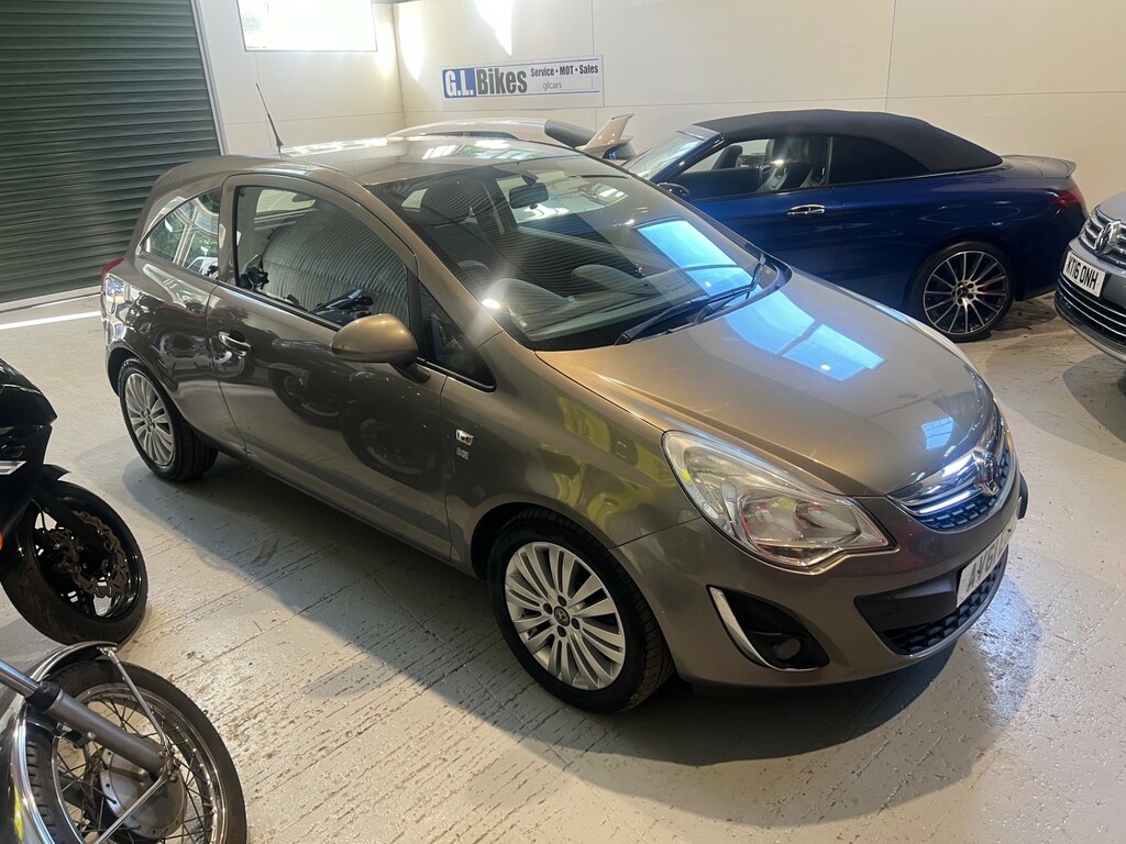 Vauxhall Corsa Limited Edition White #9