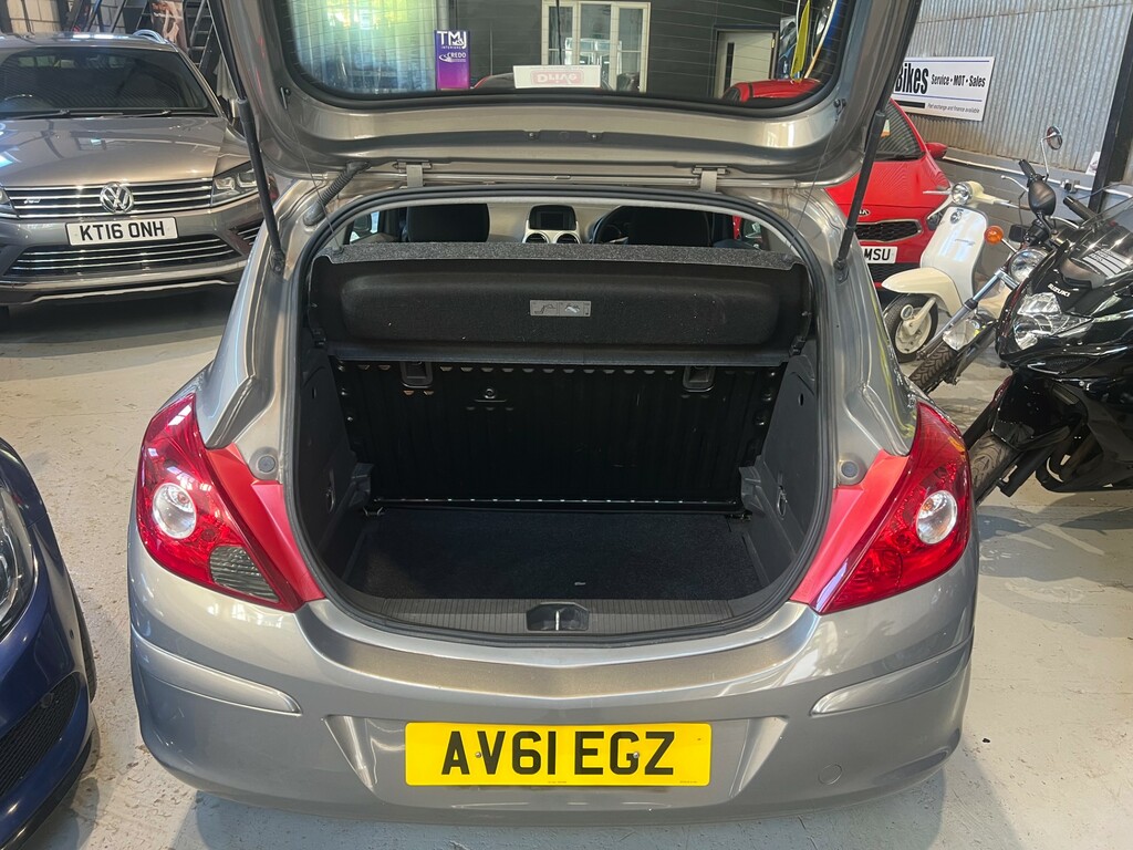 Vauxhall Corsa Limited Edition White #17