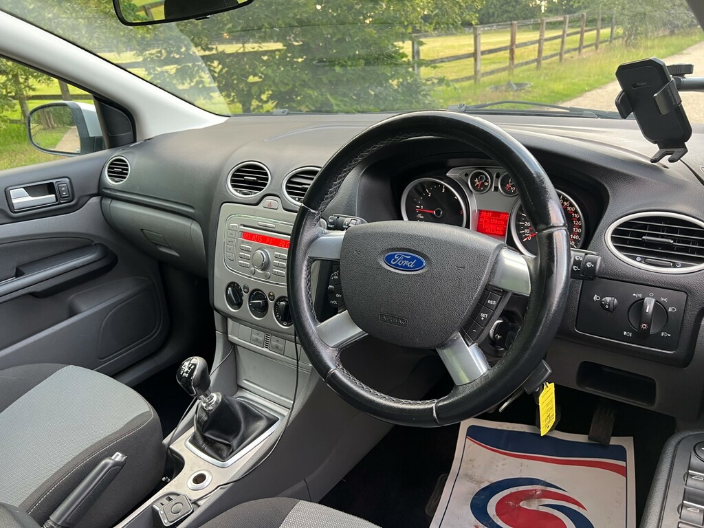 Ford Focus 1.6 Zetec Climate Pack Alloy Wheels - 2008 Blue #11