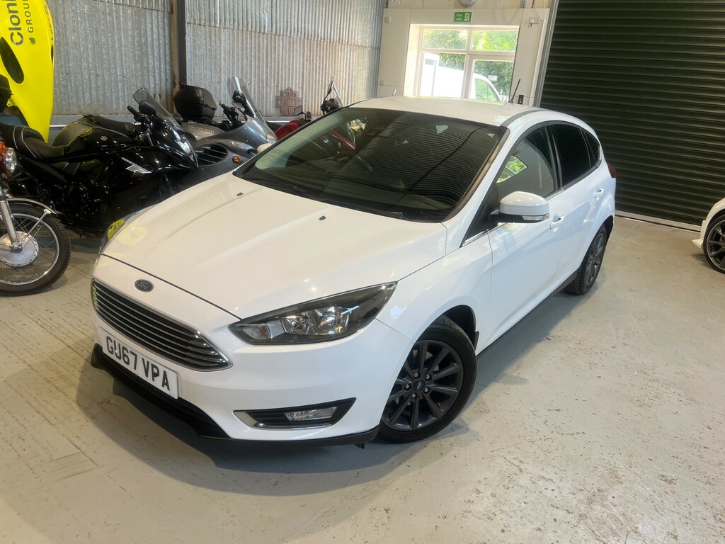 Ford Focus Titanium White #2