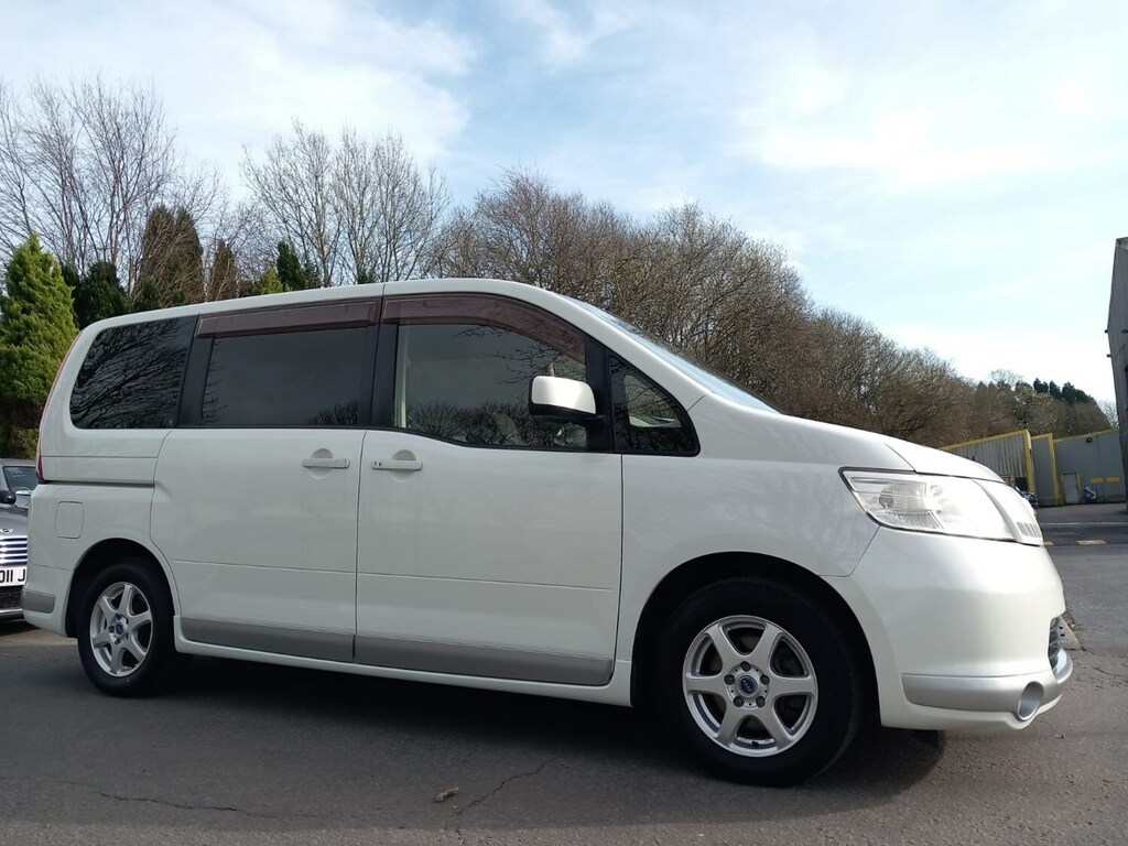 Nissan Serena 2.0 Outstanding Condition 61K White #6