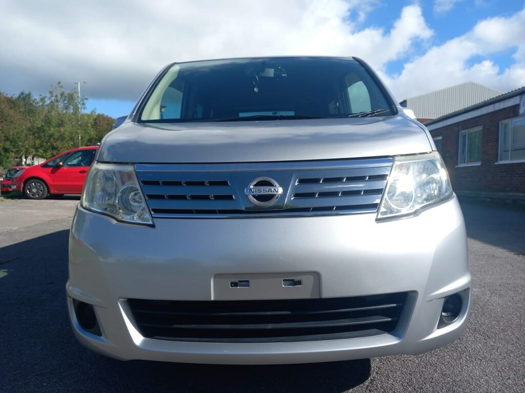 Nissan Serena 2.0 52K Silver #6