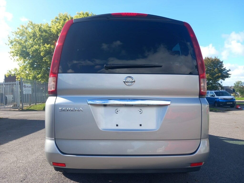 Nissan Serena 2.0 52K Silver #2