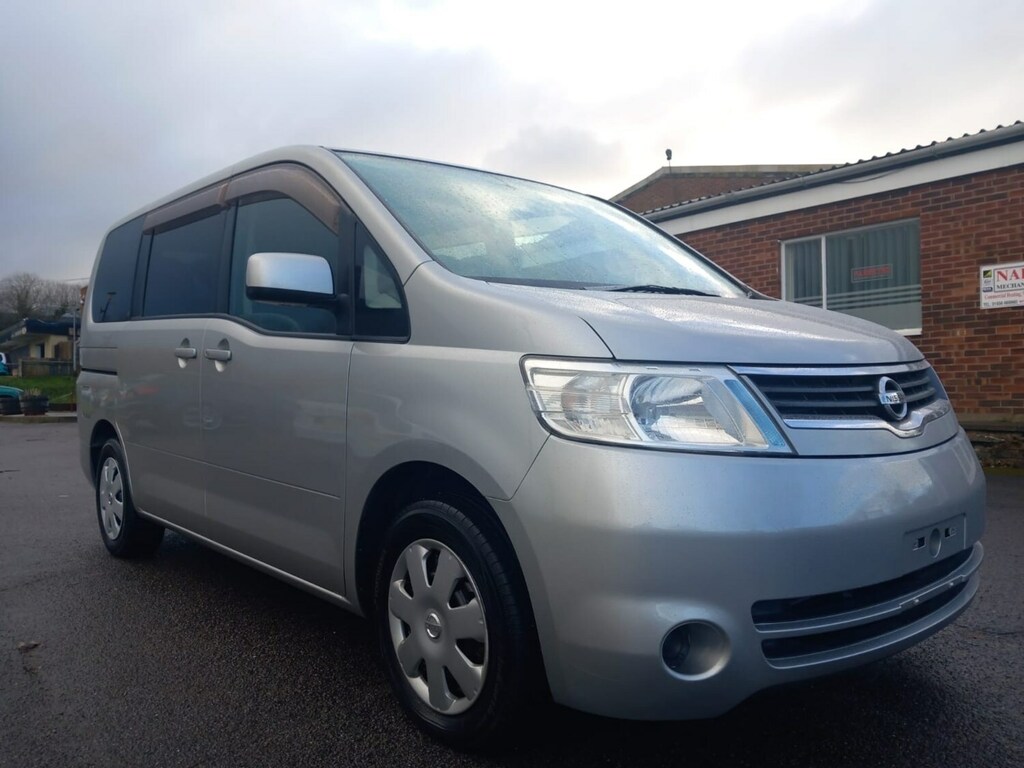 Nissan Serena 2.0 L 8 Seat Mpv #7