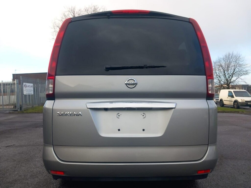 Nissan Serena 2.0 L 8 Seat Mpv #26