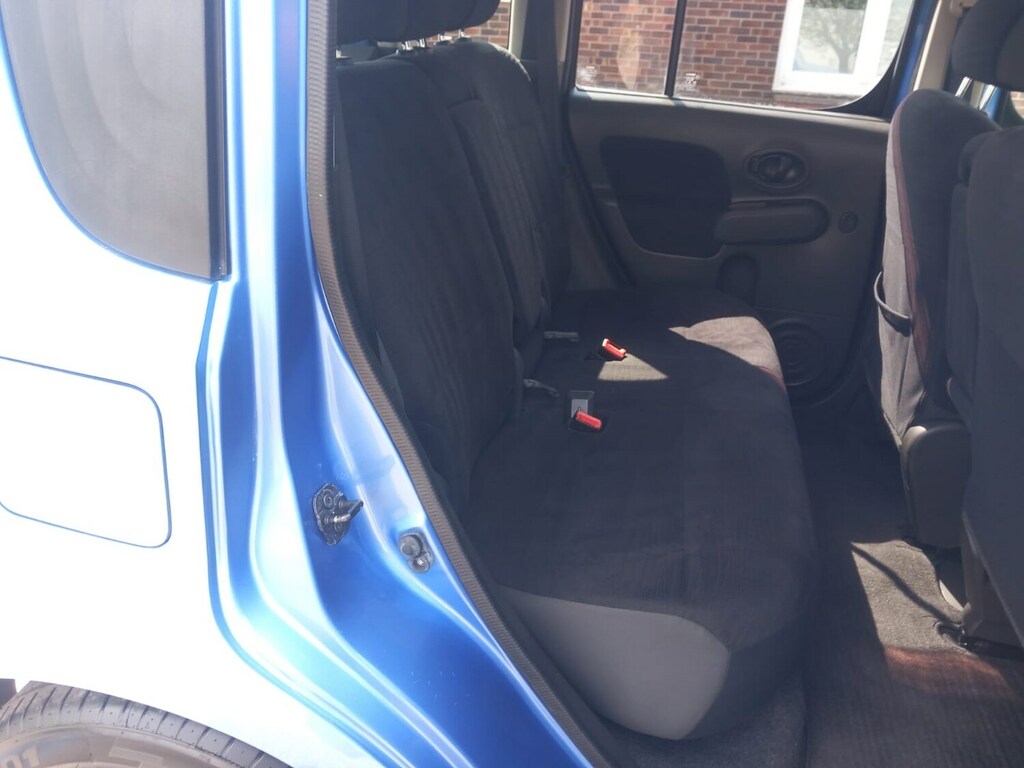 Nissan Cube 1.5 15G Glass Roof Fresh Import White #12