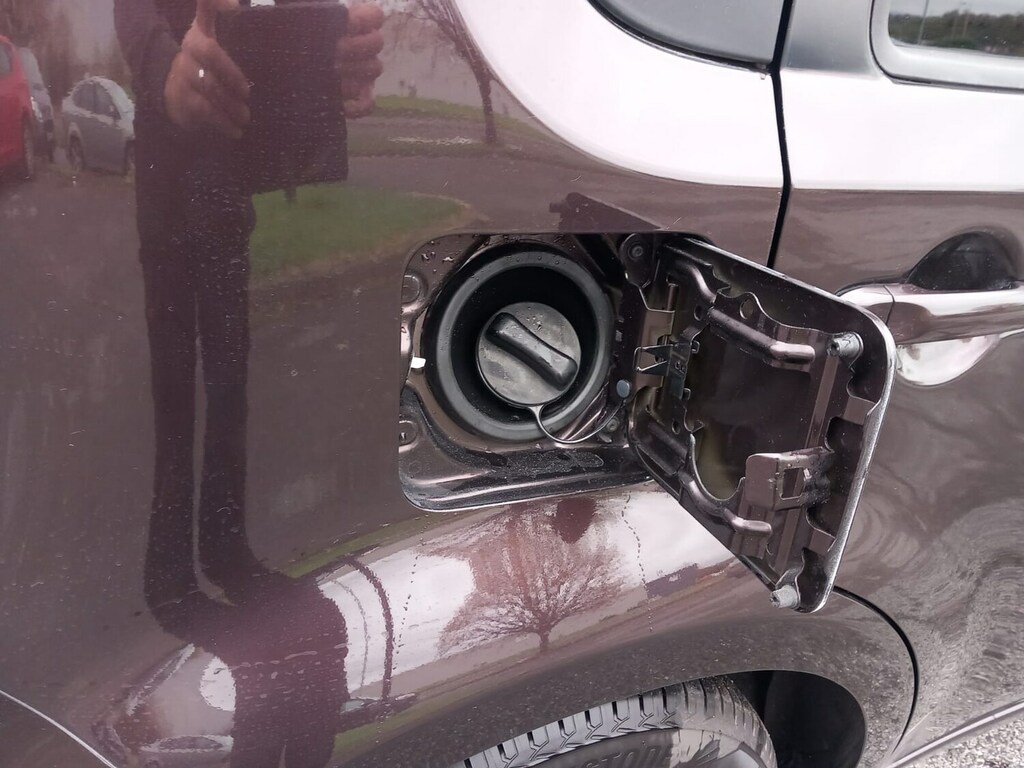 Nissan Cube 1.5 13,000 Miles Only 13K Brown #3