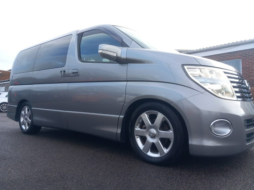 Nissan Elgrand 3.5 60,000 Miles Leather CT07PWX Silver #3