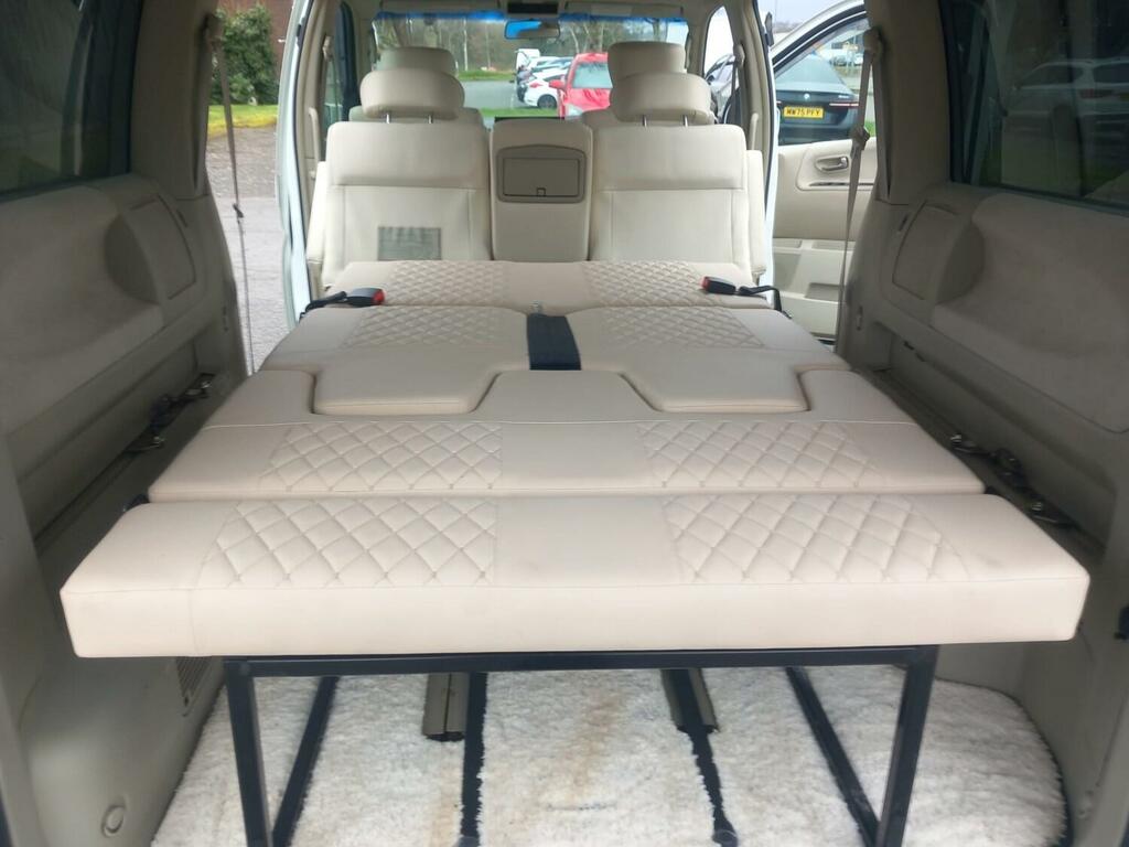 Nissan Elgrand 3.5 4X4 With Rock And Roll Bed CT52CCU White #2