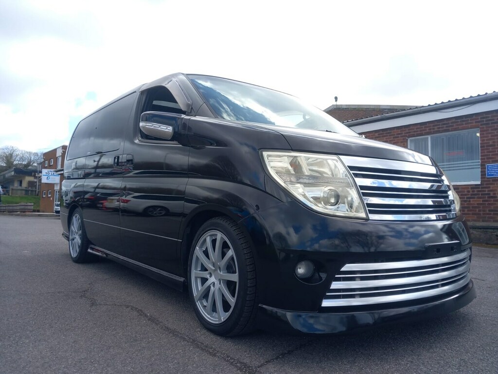 Nissan Elgrand 3.5 4X4 Only 29000 Miles Four Wheel Drive Opt Black #6