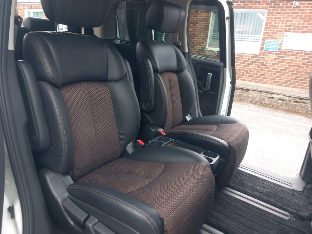 Nissan Elgrand Highway Star 3.5 Black #16