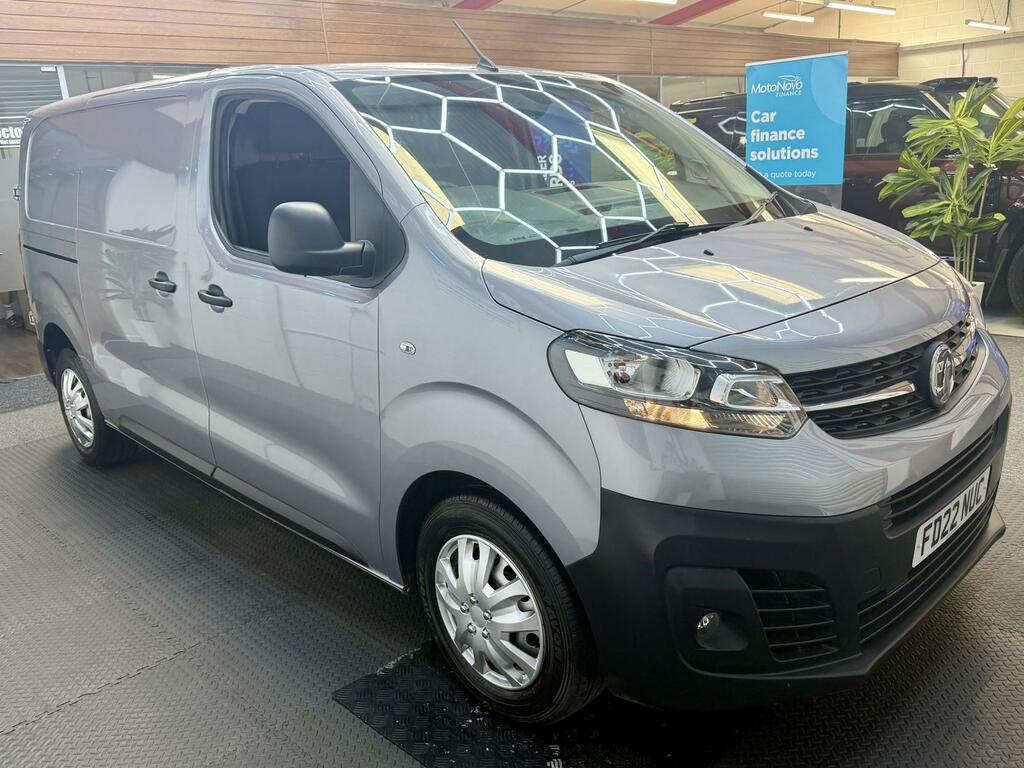 Vauxhall Vivaro Dynamic Grey #5