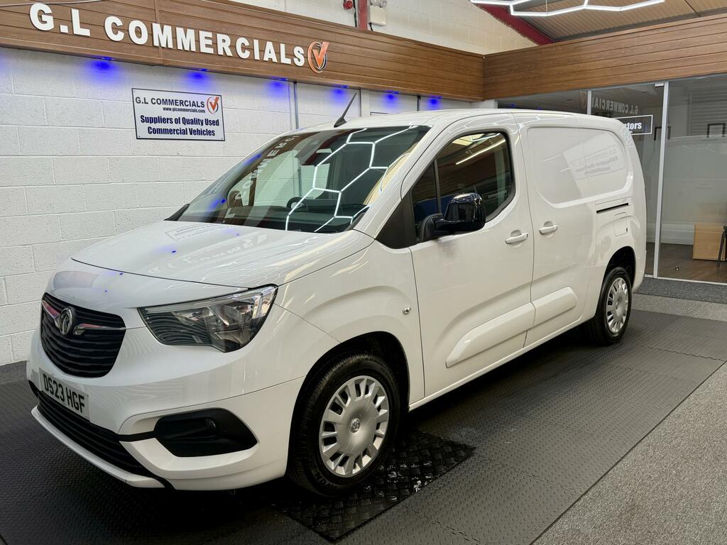 Vauxhall Combo 1.5 Turbo D 2300 Pro Panel Van 6Dr L White