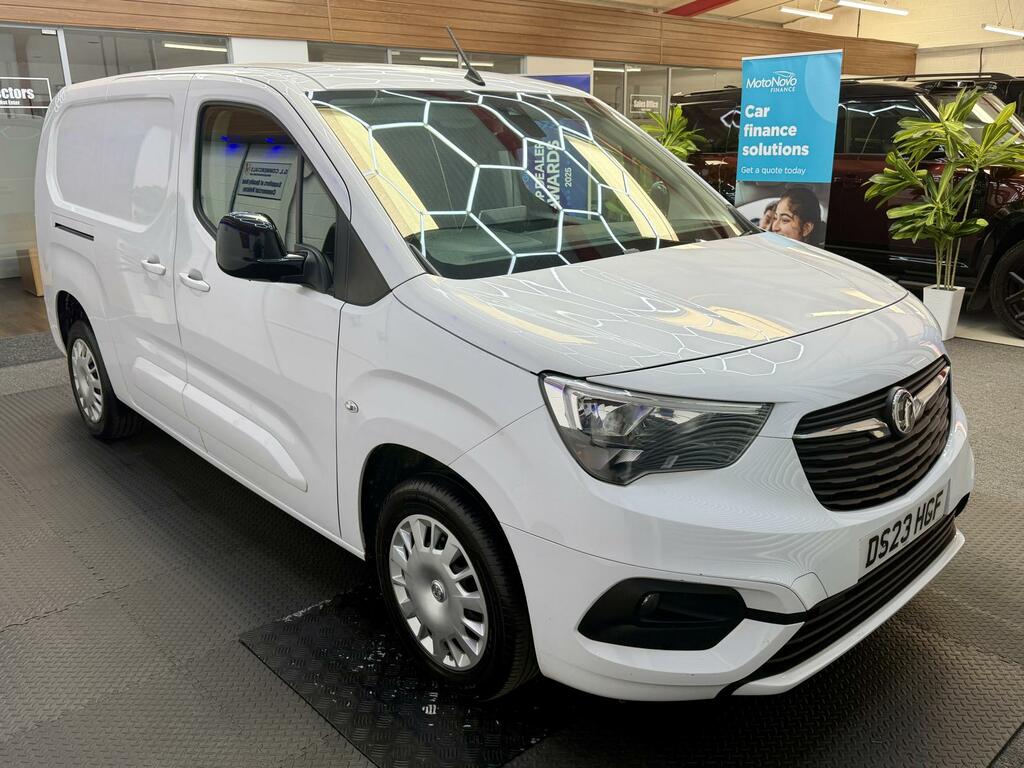 Vauxhall Combo 1.5 Turbo D 2300 Pro Panel Van 6Dr L DS23HGF White #6