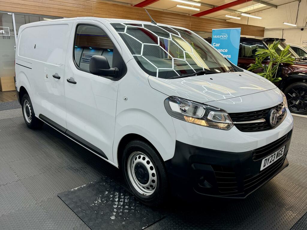 Vauxhall Vivaro Prime DY23WGE White #6
