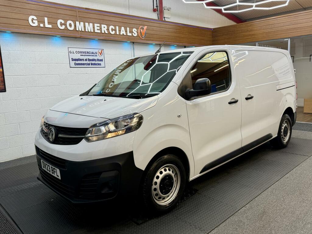 Vauxhall Vivaro 1.5 Turbo D 2900 Prime Panel Van 6Dr White