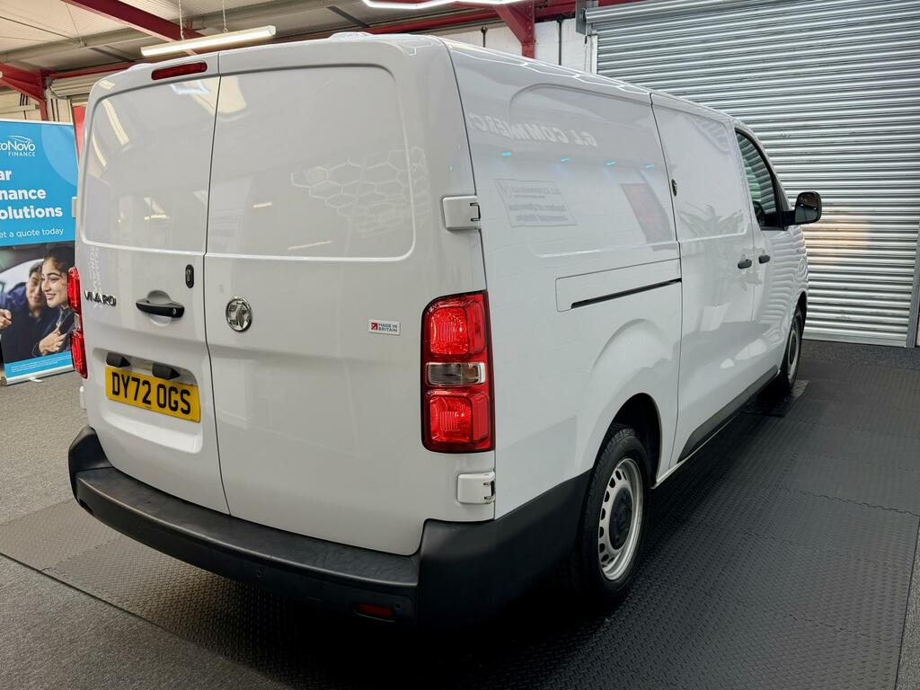 Vauxhall Vivaro 1.5 Turbo D 2900 Dynamic Panel Van 6Dr Manu White #5