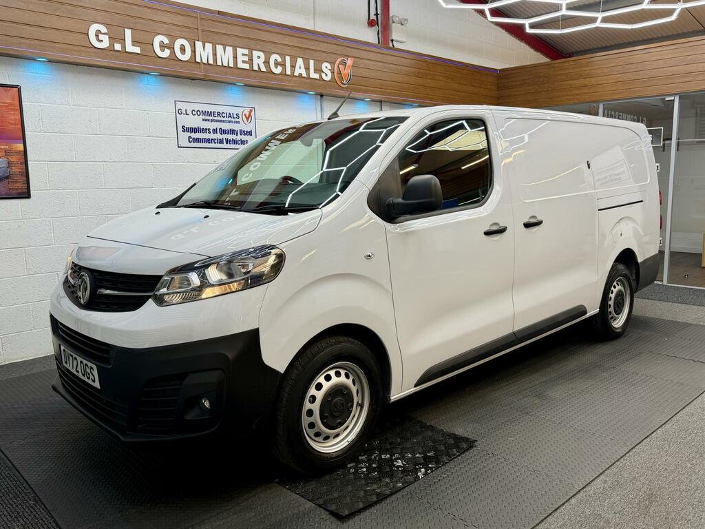 Vauxhall Vivaro 1.5 Turbo D 2900 Dynamic Panel Van 6Dr Manu White