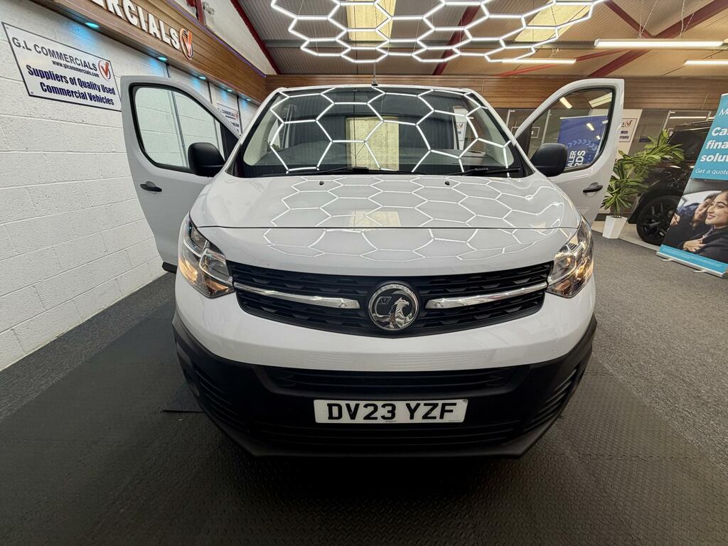 Vauxhall Vivaro 1.5 Turbo D 2900 Prime Panel Van 6Dr DV23YZF White #3