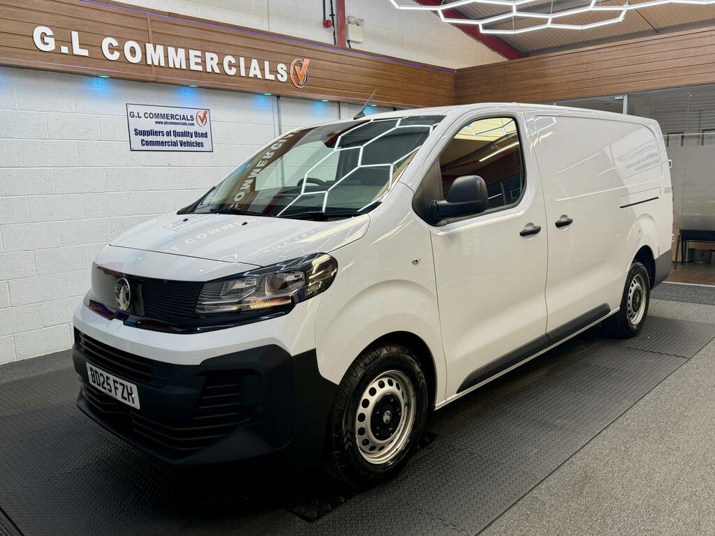 Vauxhall Vivaro 1.5 Turbo D Prime XL Panel Van 6Dr L White