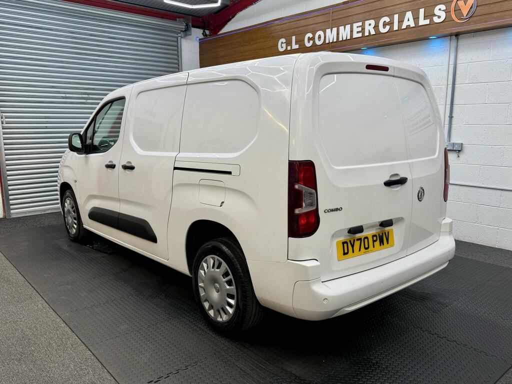 Vauxhall Combo Sportive White #3
