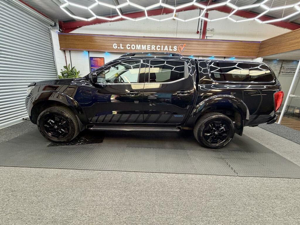 Nissan Navara 2.3 Dci N-guard Pickup Double Cab DN71WXM Black #2