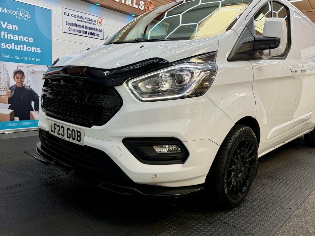 Ford Transit Custom 2.0 300 Ecoblue Limited Panel Van Manua LF23GOB White #2
