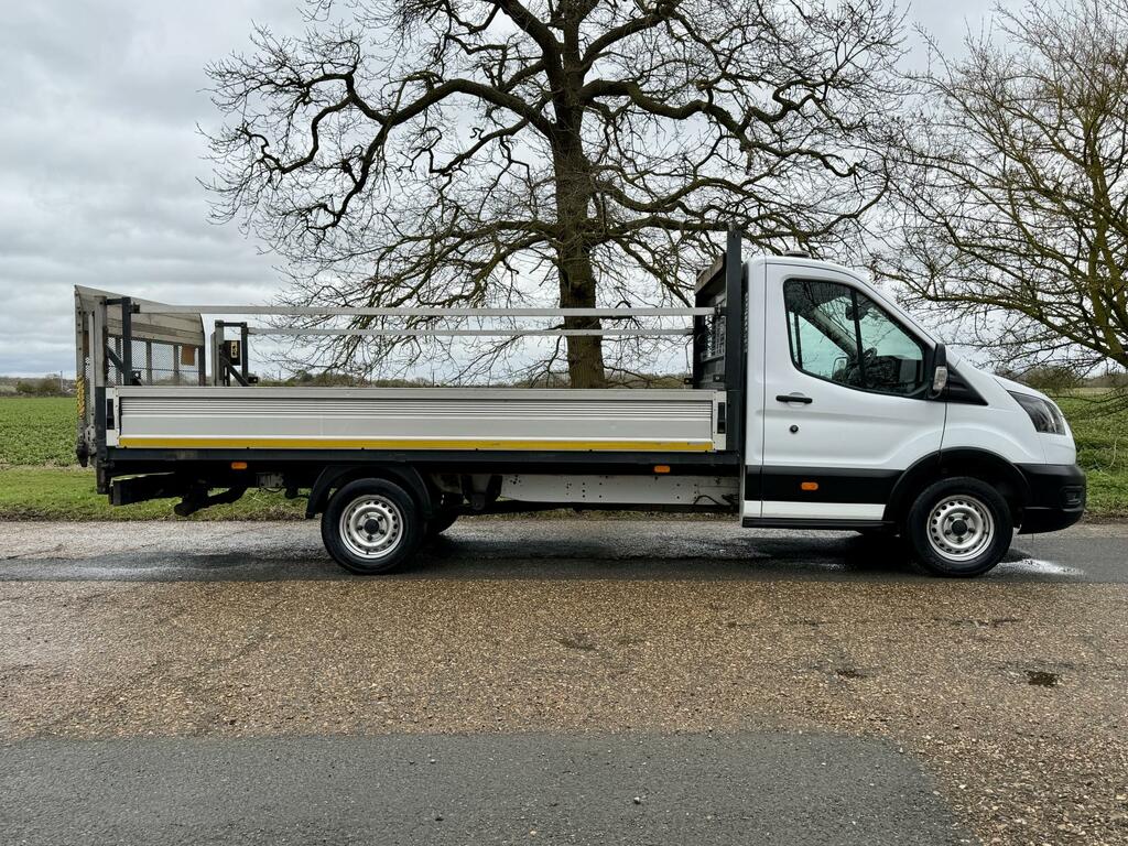 Ford Transit Custom Leader White