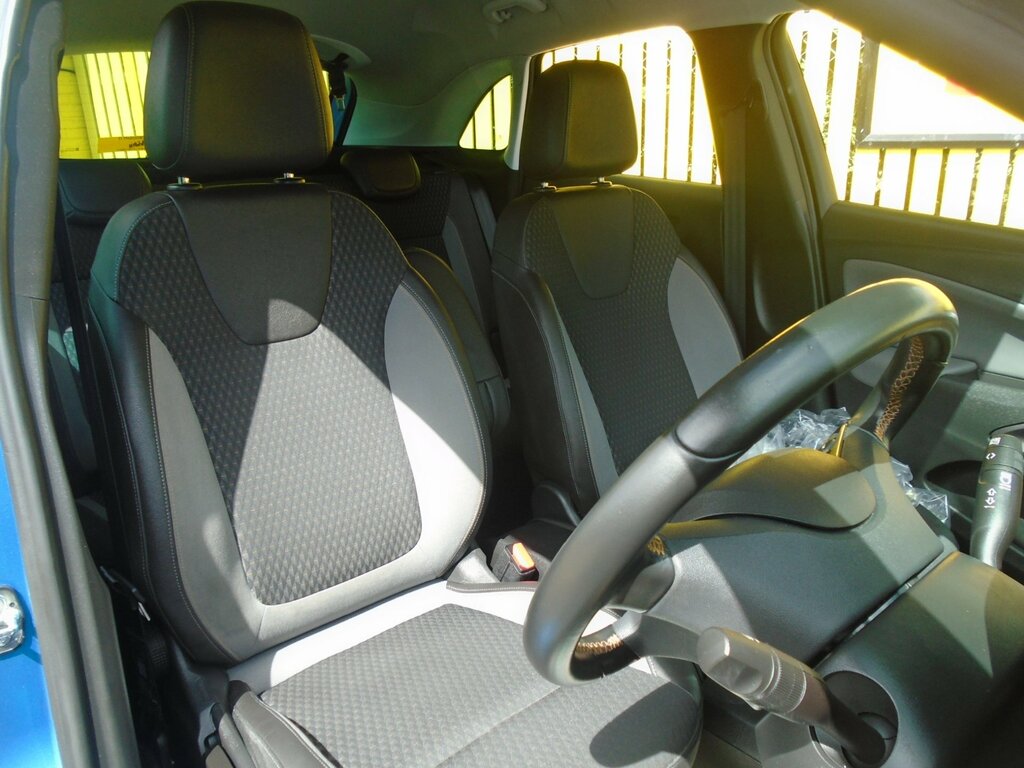 Vauxhall Crossland X 1.2 Se Nav Hatchback Black #10
