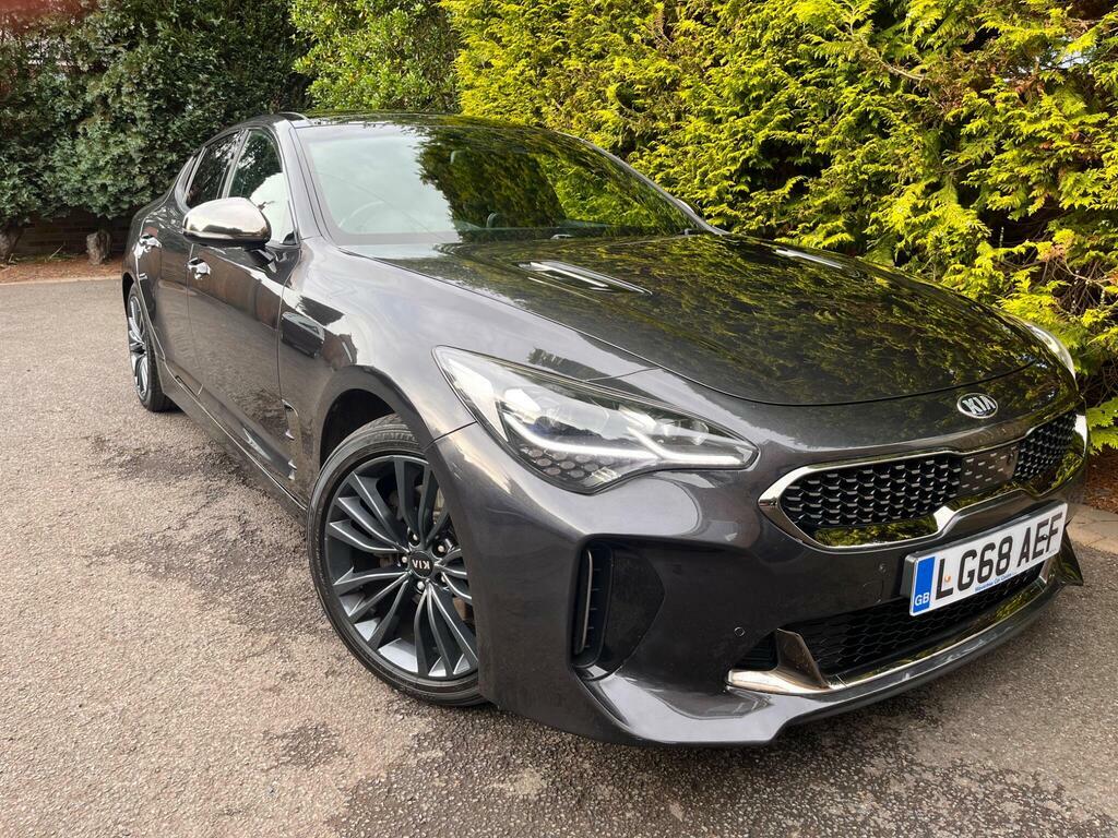 Kia Stinger Saloon Red #20