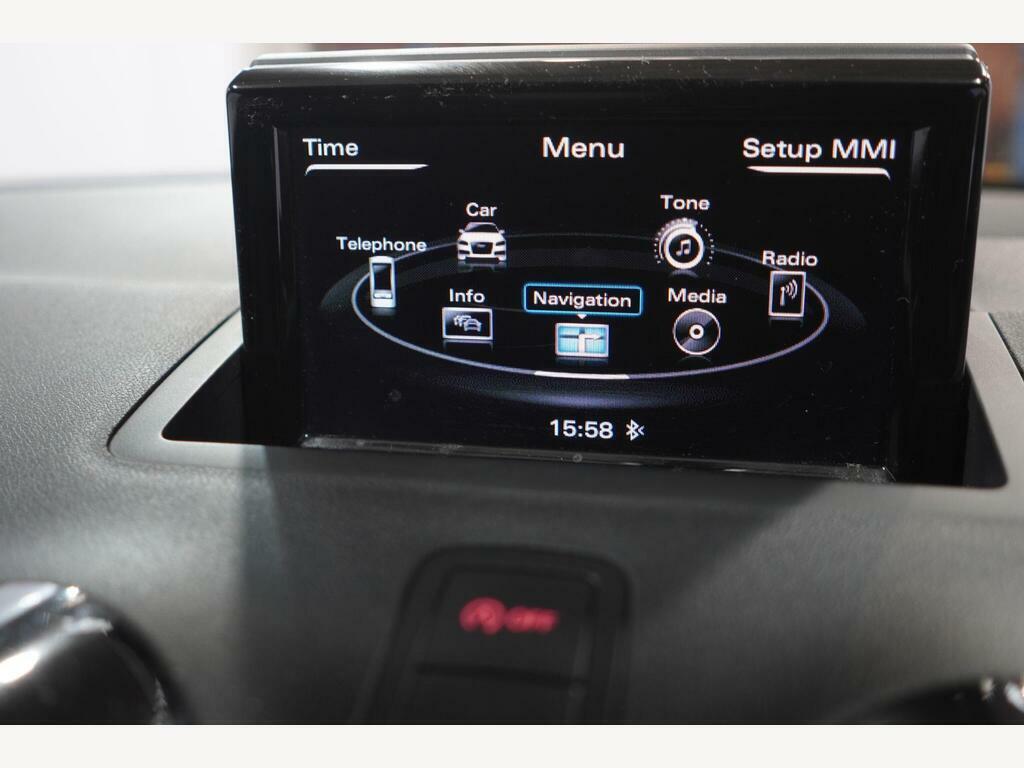Audi A1 1.6 Tdi Black Edition Black #13