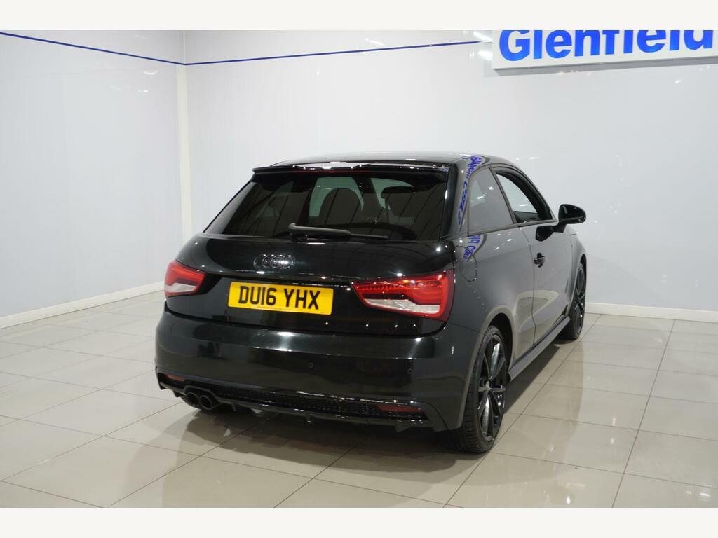 Audi A1 1.6 Tdi Black Edition Black #21