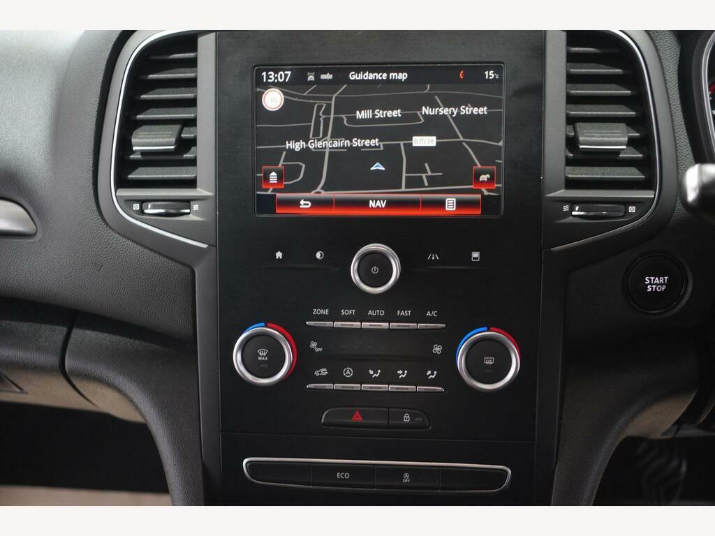 Renault Megane 1.2 Tce Dynamique Nav Euro 6 S S White #2